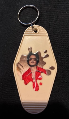 Beige bruno mars - bruno, hotel