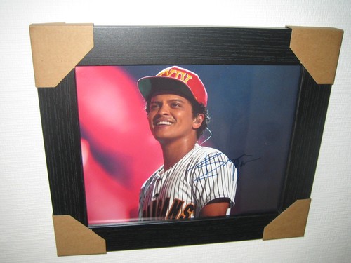 Bruno mars signed photo - mars,